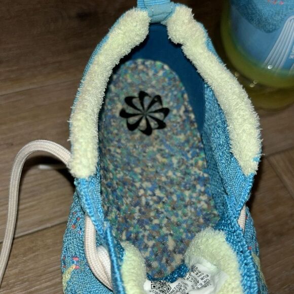 Nike Air Vapormax - Picture 6 of 8